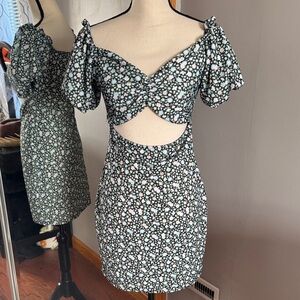 Boohoo Floral Cutout Dress‎ - Black and White